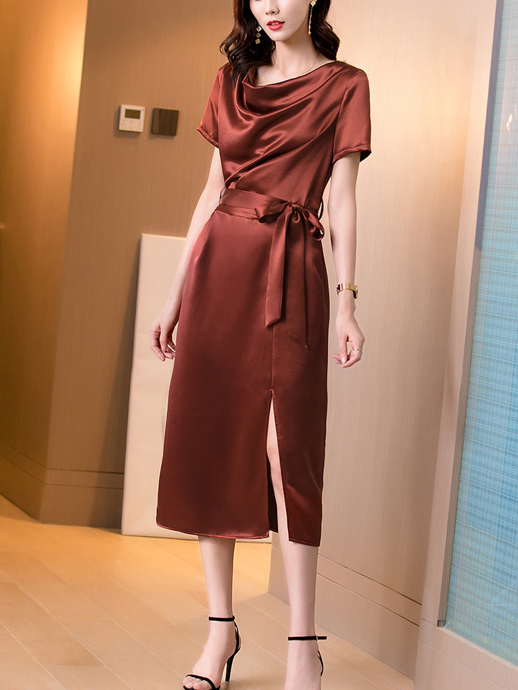 Robe en satin de soie de mûrier