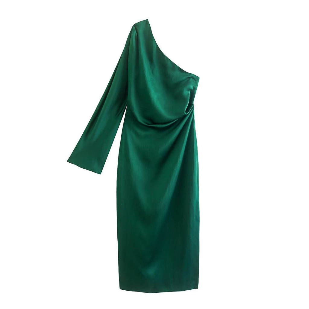 Robe de soirée satinée asymétrique