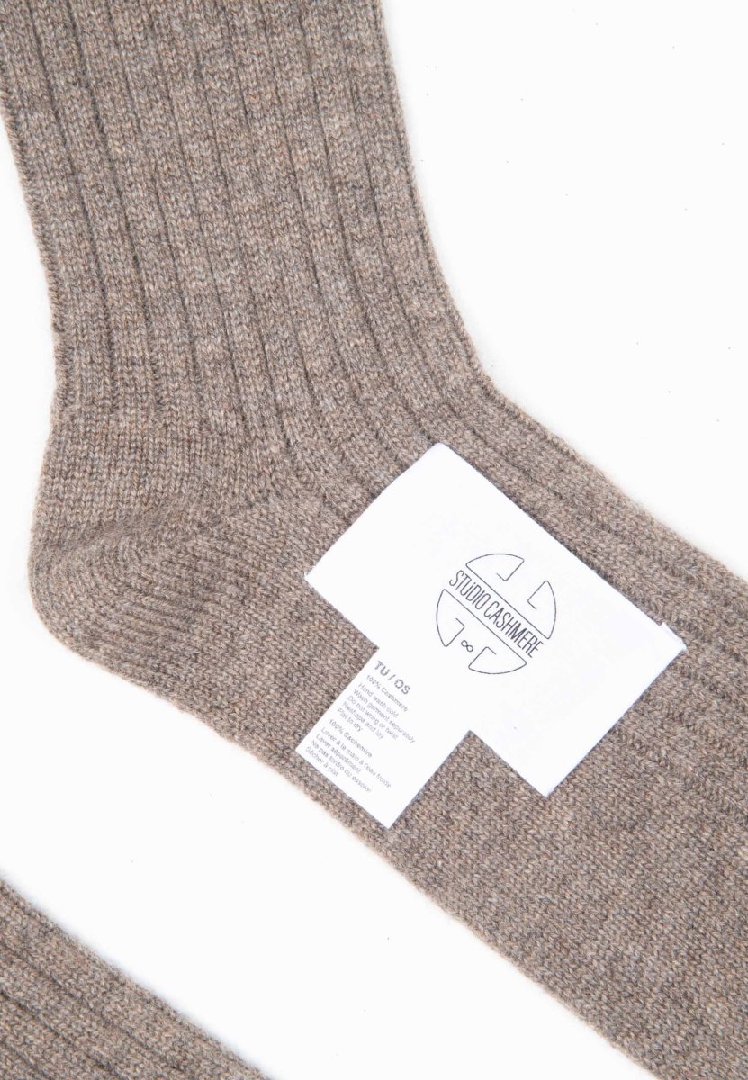 Chaussettes cachemire 4 fils taupe - UNI 13-1